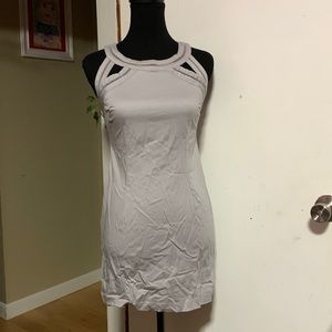 Alyn Paige cut out fitted midi dress gray in color size 5/6